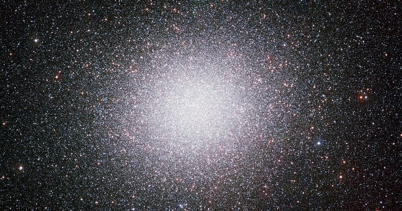 Niezwykłe odkrycie w Omega Centauri. Pierwsza czarna dziura z "tysięcy"