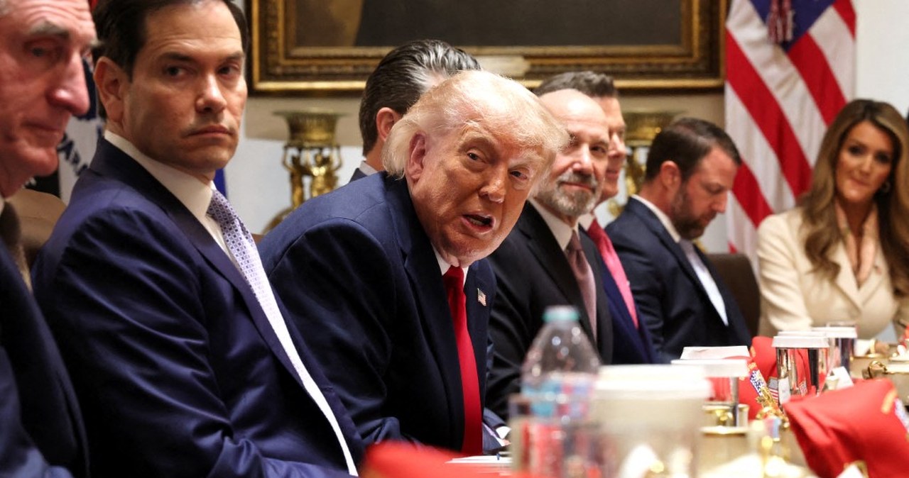 "Grają strategicznie i ostro". Jak Iran porzucił "zwycięski pokój" z USA