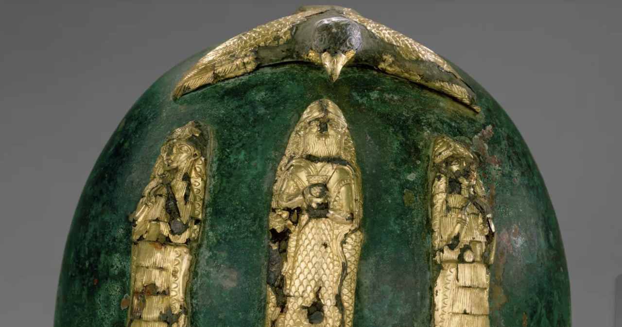 Archeolodzy badają unikalny brązowy hełm z Iranu sprzed 3500 lat