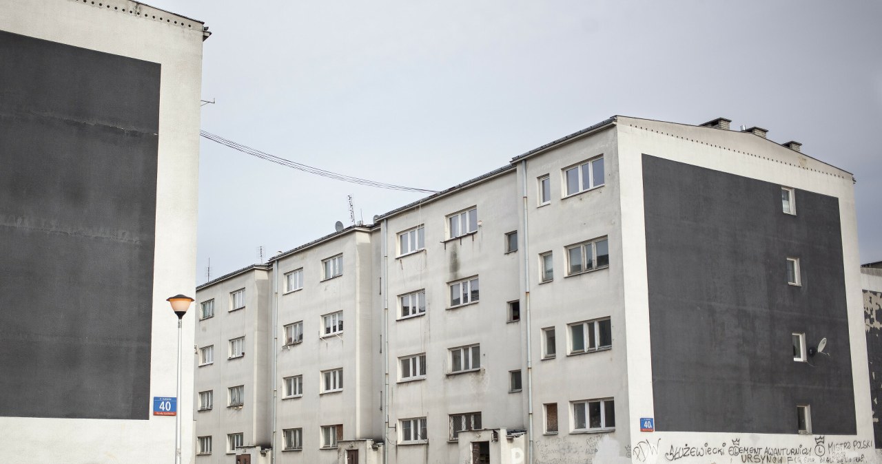 Koniec najgorszego osiedla w Warszawie. Ludzi zsyłano tam za karę