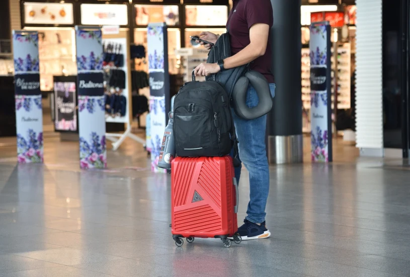 Czy bagaż podręczny jest ważony na lotnisku? Nowy problem pasażerów