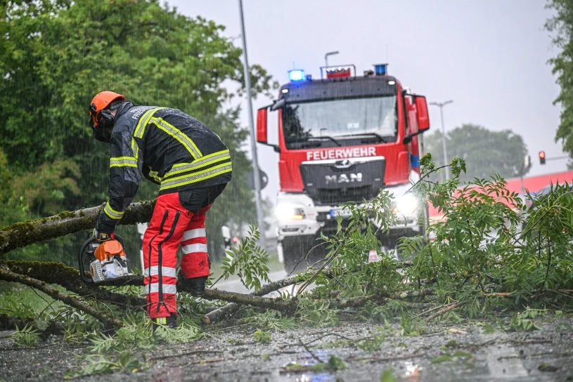 Uderzył w Niemcy, celuje w Polskę. Cerry niesie śmiertelnie groźne burze