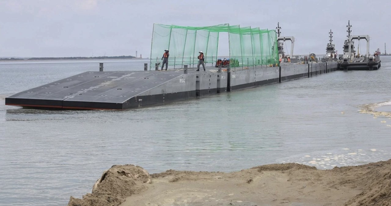 Nowy sposób transportu wojsk. Port nie jest już potrzebny