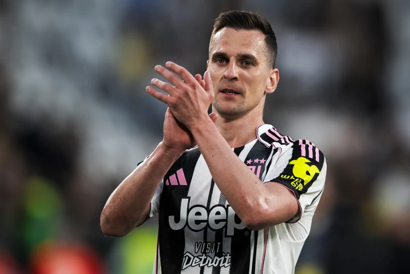 Milik Named in Juventus Squad for Friendly Despite Exit Rumours