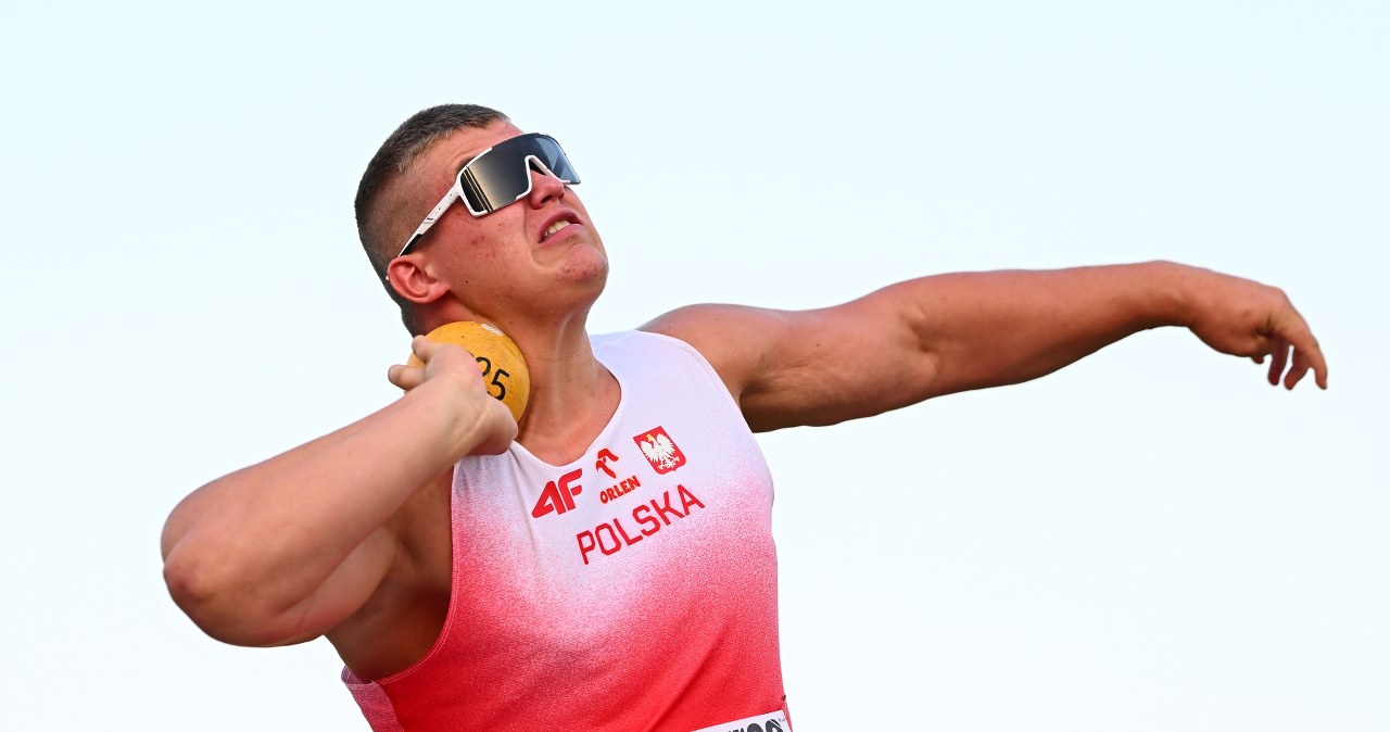 Polak wziął kurs na złoto. Lider do czwartej serii. 40 cm różnicy na końcu