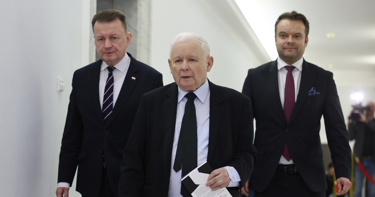 Wrze w PiS, pilny apel Jarosława Kaczyńskiego. „Czy naprawdę chcemy?” Wrze w PiS, pilny apel Jarosława Kaczyńskiego. „Czy naprawdę chcemy?”