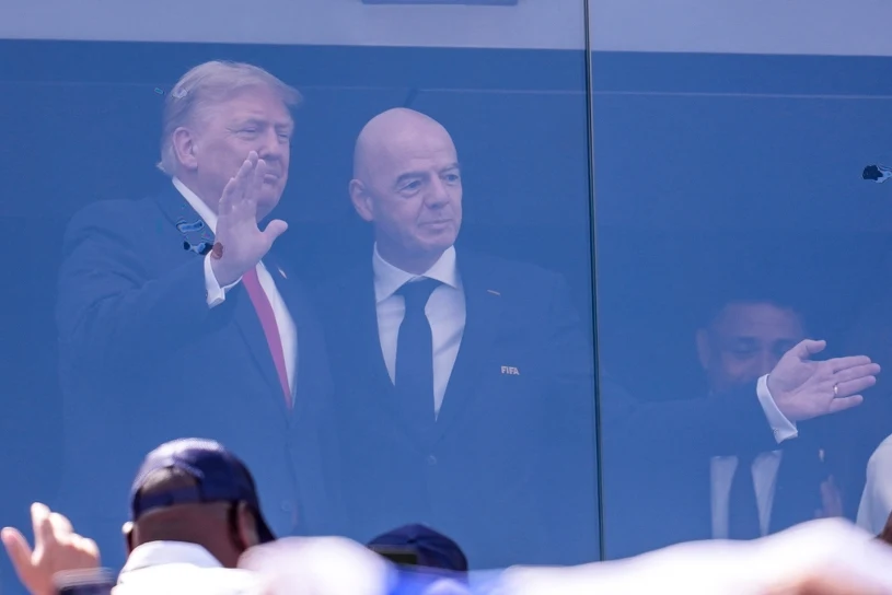 Zawrzało po tym co zrobił Trump, nagła fala krytyki. "Odruch wymiotny"