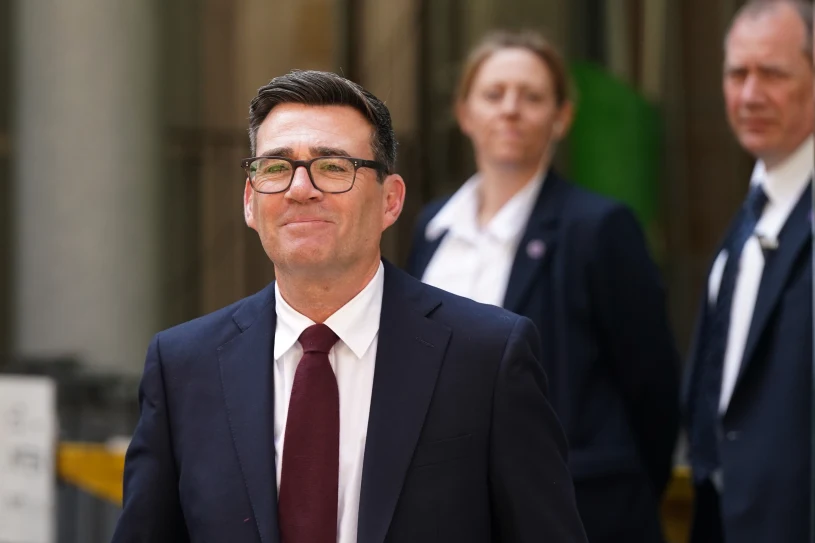 Burnham premierem. Siódmy szef rządu Brytyjczyków w 10 lat