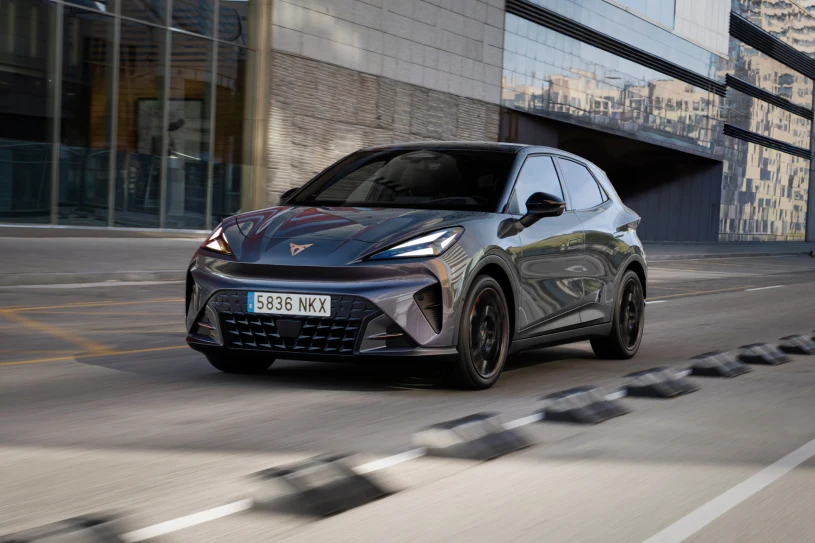 Cupra Raval Plus debiutuje. Nowa bateria ma obniżyć cenę elektryka