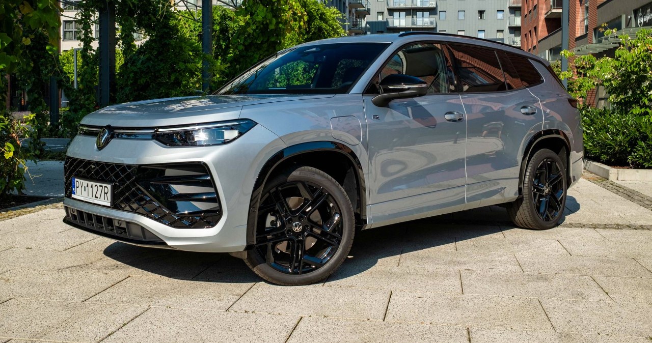 Ogromny SUV za 283 tys. zł. Po 1000 km wiem, czym broni tej ceny