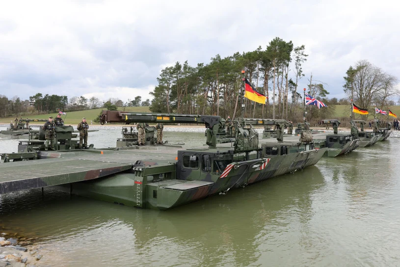Łączą siły, aby stworzyć potężną rakietę. Tak chcą ochronić NATO