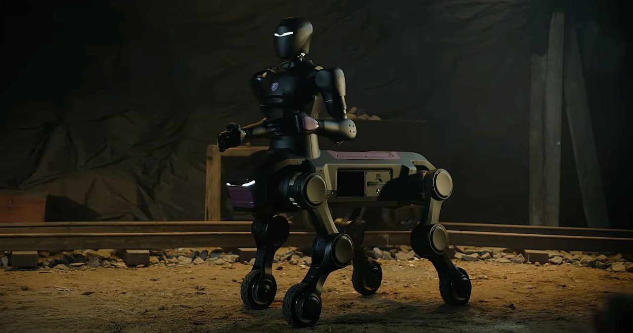 Run Robotics pokazuje centaura. Robot hybrydowy do pracy w trudnym terenie