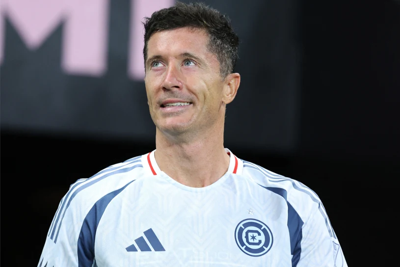 Trudny mecz Lewandowskiego w Foxborough. Zdecydował jeden gol