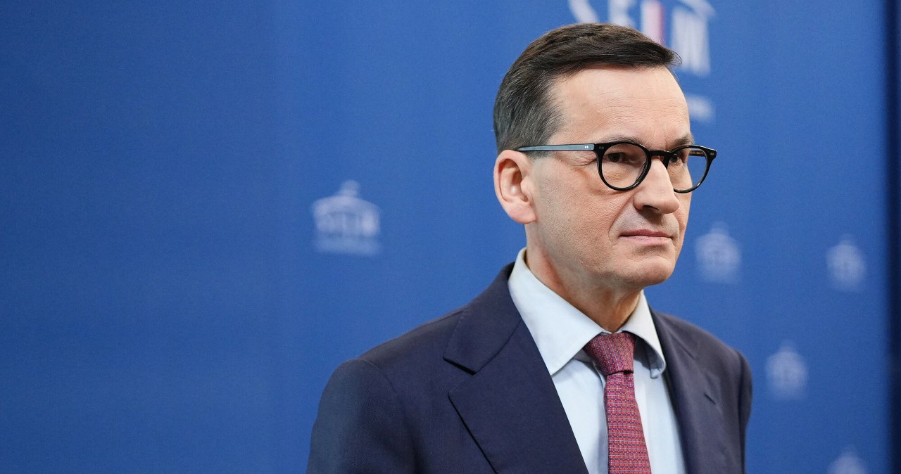 Sondaż: Połowa wyborców PiS z 2023 roku chce zmiany. Wskazują Morawieckiego