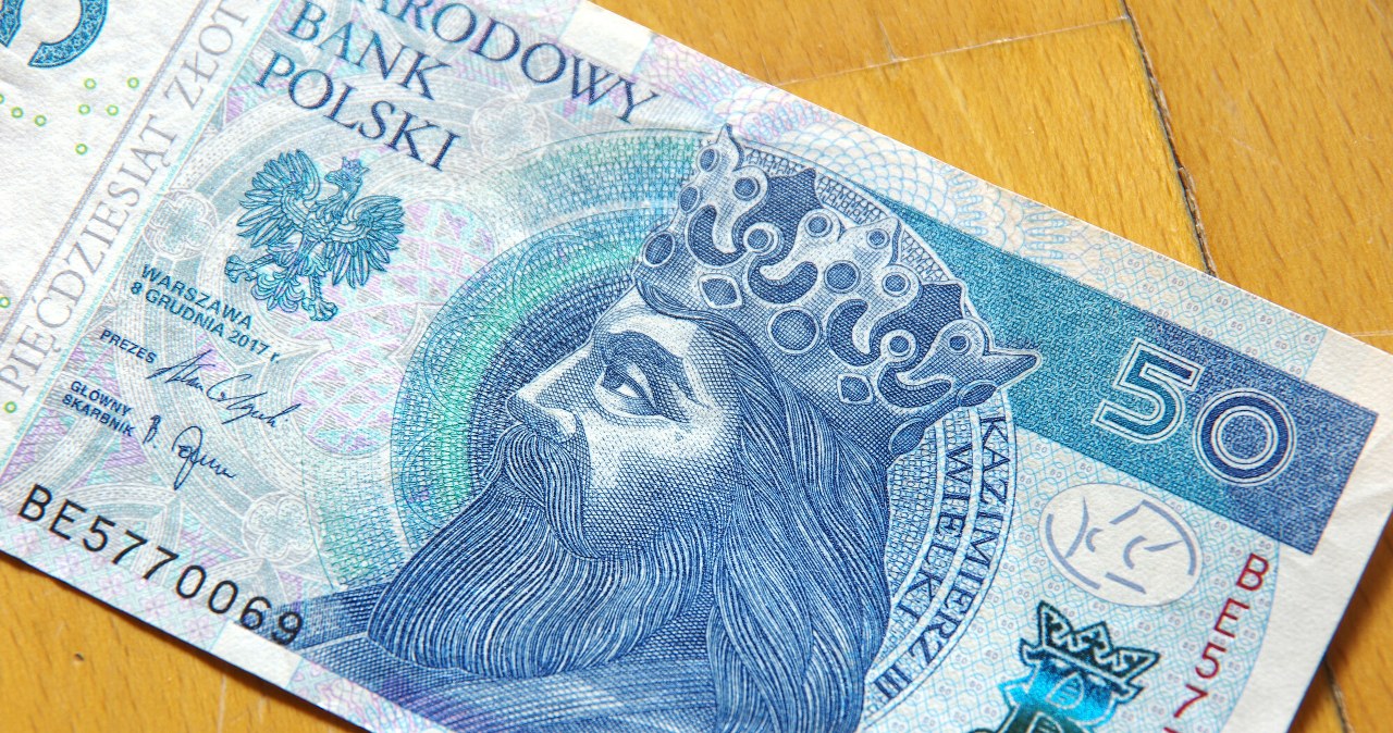 50 zł sprzedane za konkretną sumę. Jeden szczegół podbił cenę