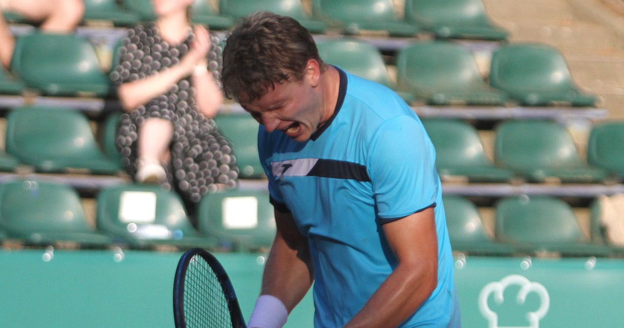 Aż 161 minut trzysetowej batalii Polaka w ATP. Finał już wszystko wyjaśni