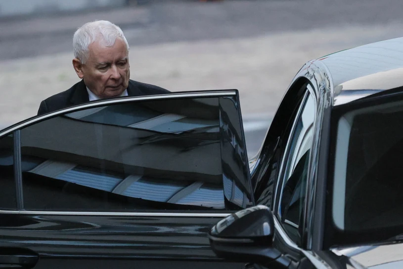 "On chce przejąć partię". Kaczyński uderza w Morawieckiego