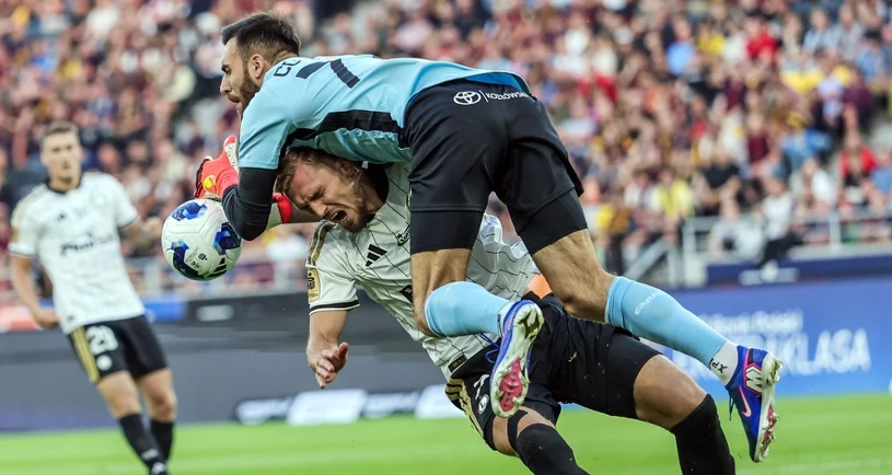 Thriller Legii już na starcie. Dwa gole "skasowane". Zabójczy cios w końcówce