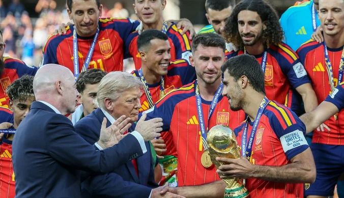 Real już świętował. Nagle włączyła się Barcelona. Chcą mistrza świata