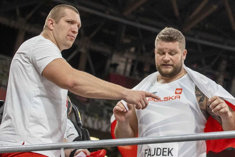 35 cm dzieliło Nowickiego i Fajdka. Trzeci rzut rozwiał już wątpliwości