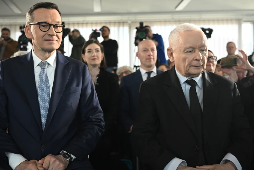 Sondaż: Morawiecki przejmuje wyborców PiS. Problemy Jarosława Kaczyńskiego