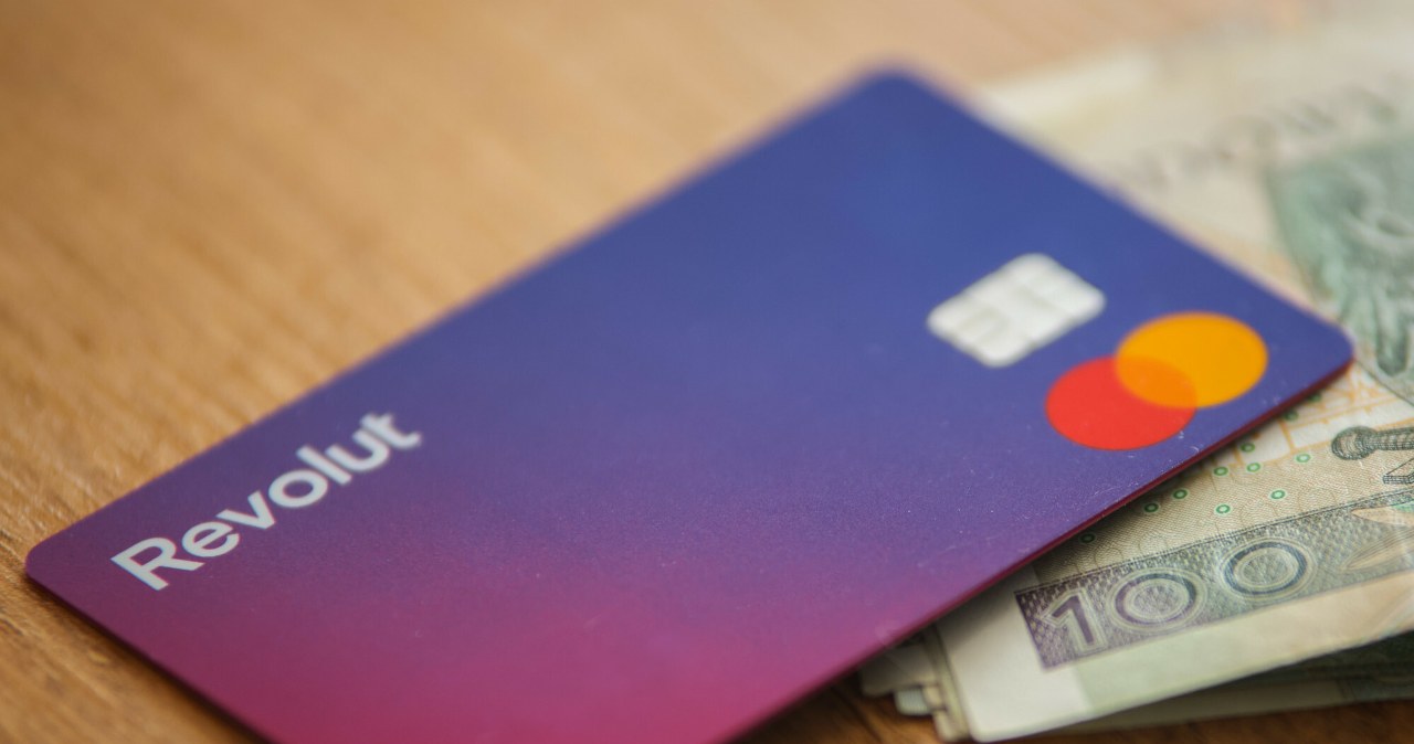Konto w Revolut lub PayPal po zmarłym. Jak legalnie przejąć te środki?