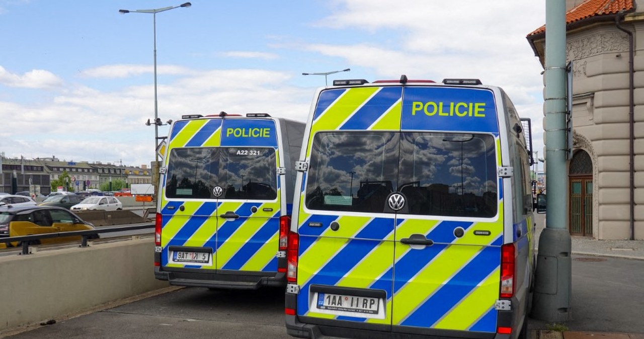 Czechy. 400 alarmów bombowych. Ewakuowano jedno z ministerstw Czechy. 400 alarmów bombowych. Ewakuowano jedno z ministerstw