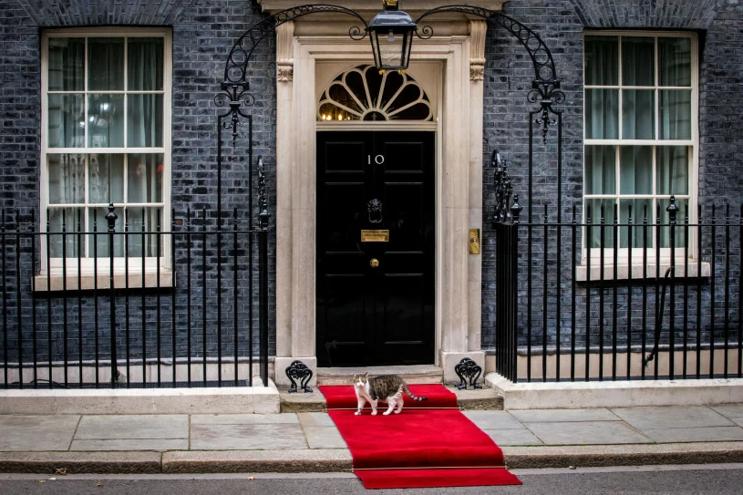 Konflikt zwierząt przy Downing Street. Premier podjął trudną decyzję