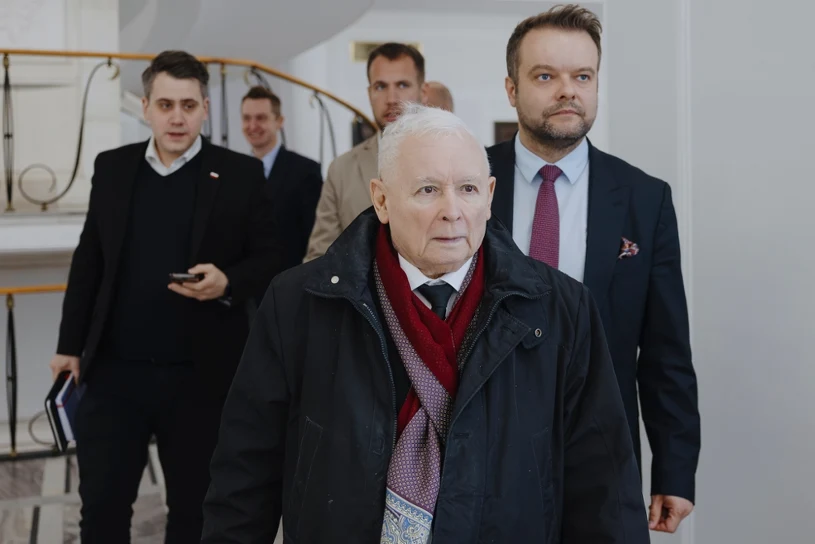 PiS po odejściu Morawieckiego. Partia planuje rozmowy z narodowcami