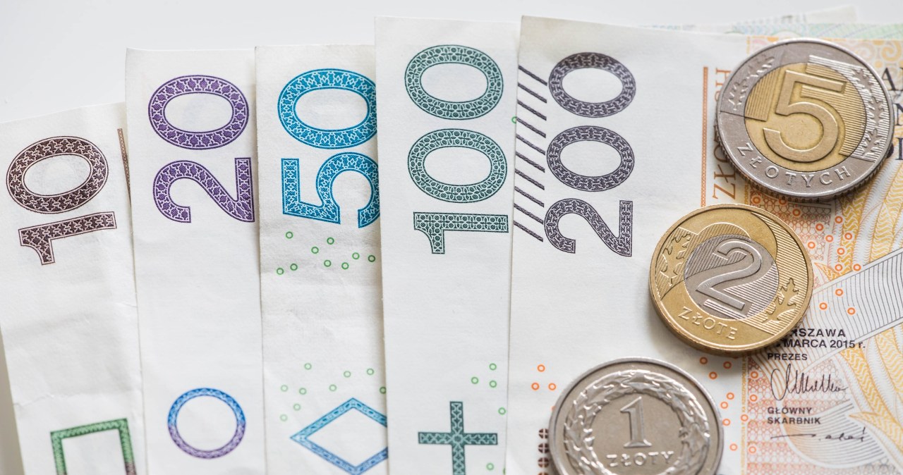 Masz taki banknot w portfelu? W sklepie mogą odmówić jego przyjęcia