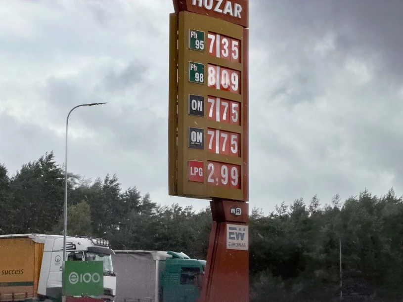 Co dalej z cenami paliw? Jest prognoza na sierpień