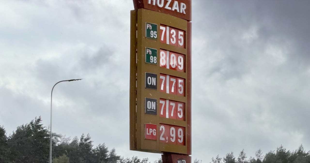 Co dalej z cenami paliw? Jest prognoza na sierpień