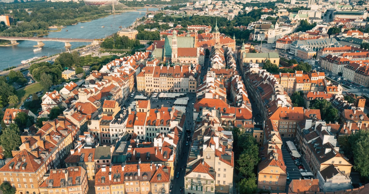 Piaszczysta plaża blisko Warszawy. choćby w okresie nie ma tu tłumów