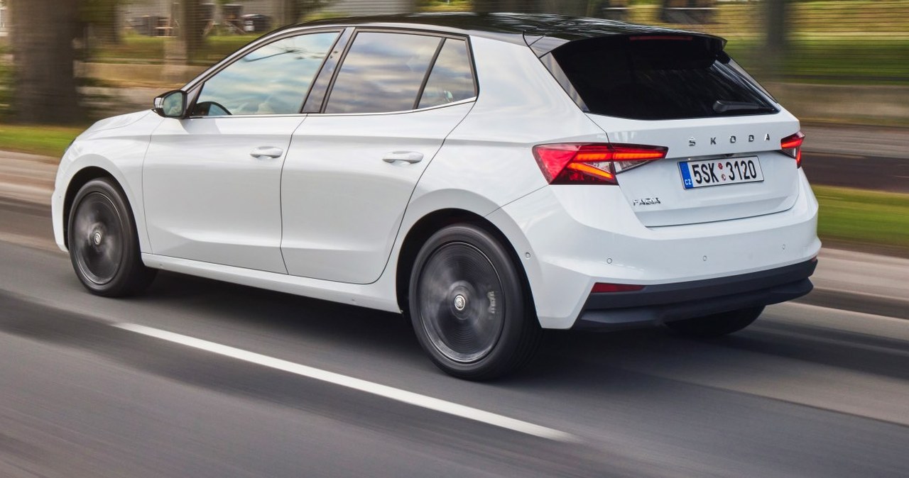 Jakie auta wybierają najinteligentniejsi kierowcy? Skoda przed markami premium