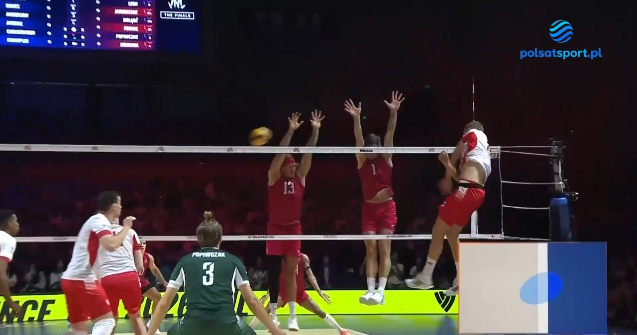 Efektowne ataki w finale Ligi Narodów Polska - USA. [WIDEO]
