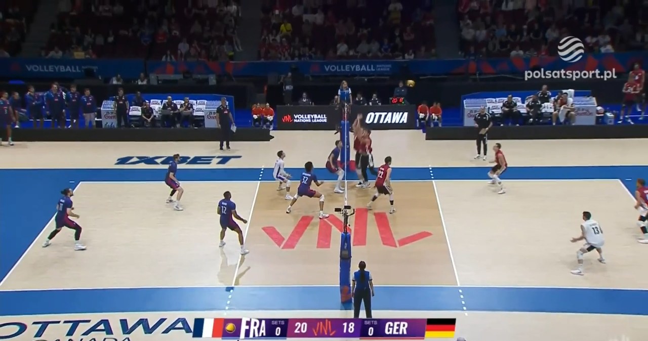 Najlepsze ataki VNL 2026. Siła, technika i efektowne wymiany [WIDEO]