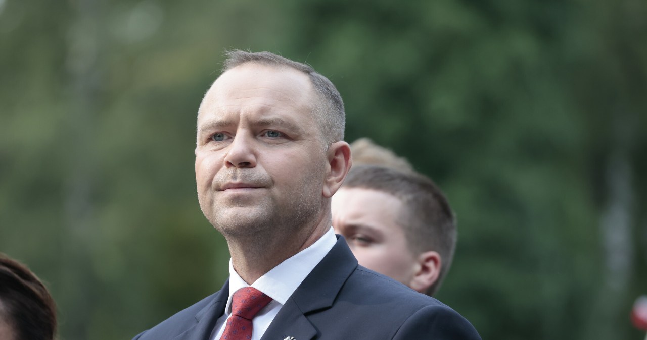 Karol Nawrocki skorzystał z prawa łaski. Chodzi o trzy osoby Karol Nawrocki skorzystał z prawa łaski. Chodzi o trzy osoby