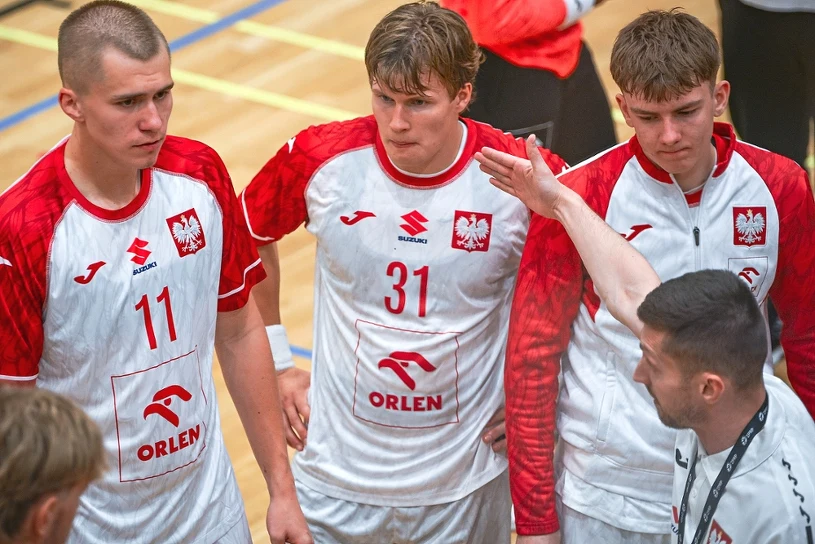 Pięć bramek przewagi Polski, 4 minuty do końca. Przewrót Wysp Owczych