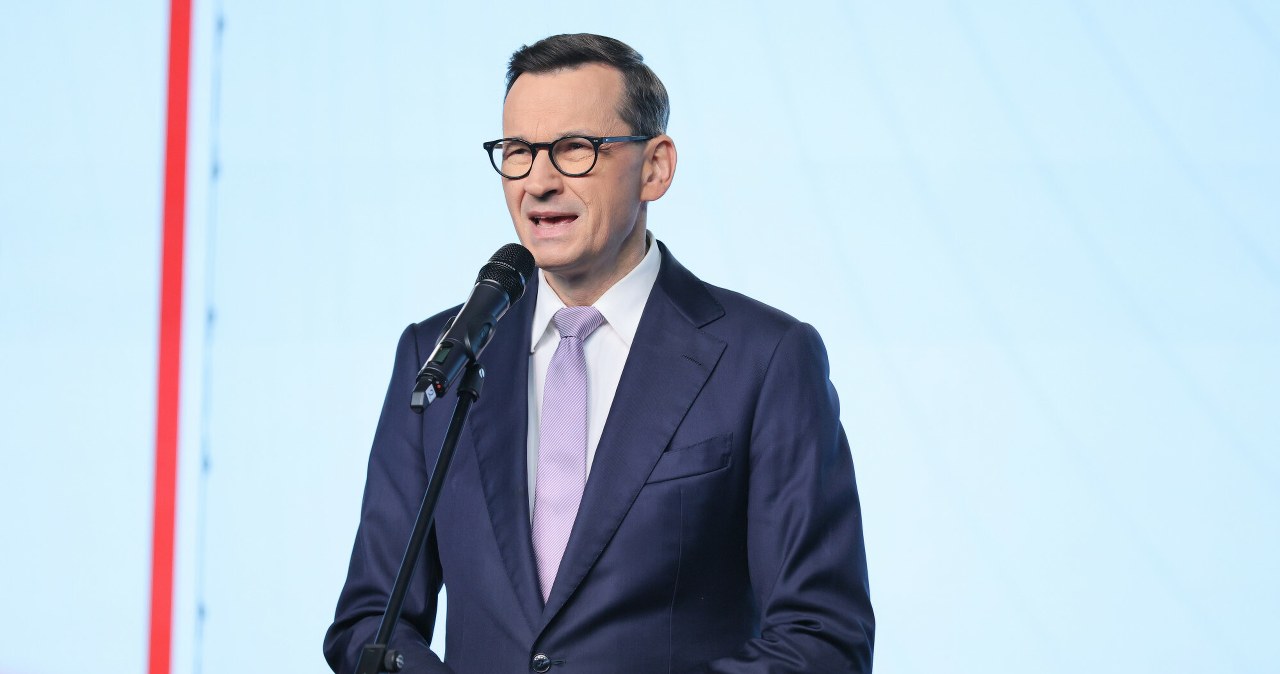 "Wrzucimy pieniążek i wypadnie dziecko"? Pomysł Morawieckiego pod ostrzałem