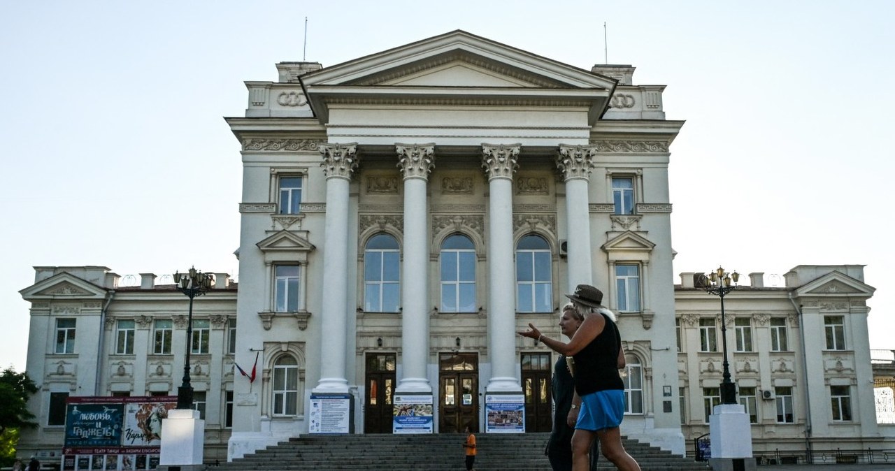 Krym. Rosyjski żołnierz otworzył ogień. Są zabici i ranni Krym. Rosyjski żołnierz otworzył ogień. Są zabici i ranni