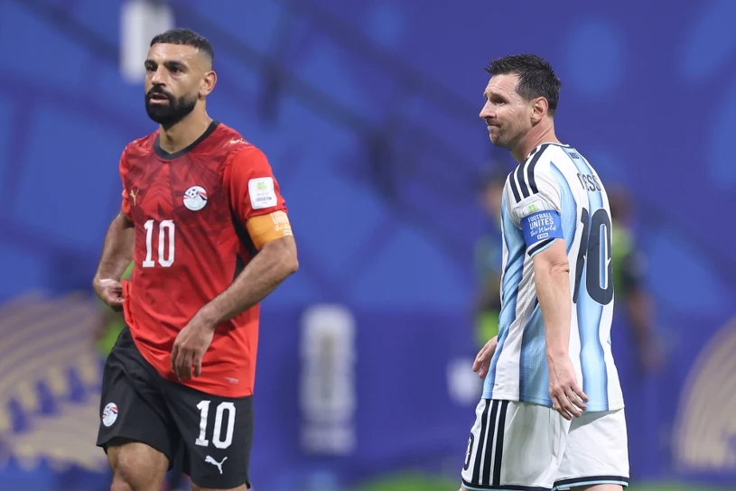 Transfer Salaha ogłoszony. Może zagrać w Polsce, świat futbolu jest w szoku