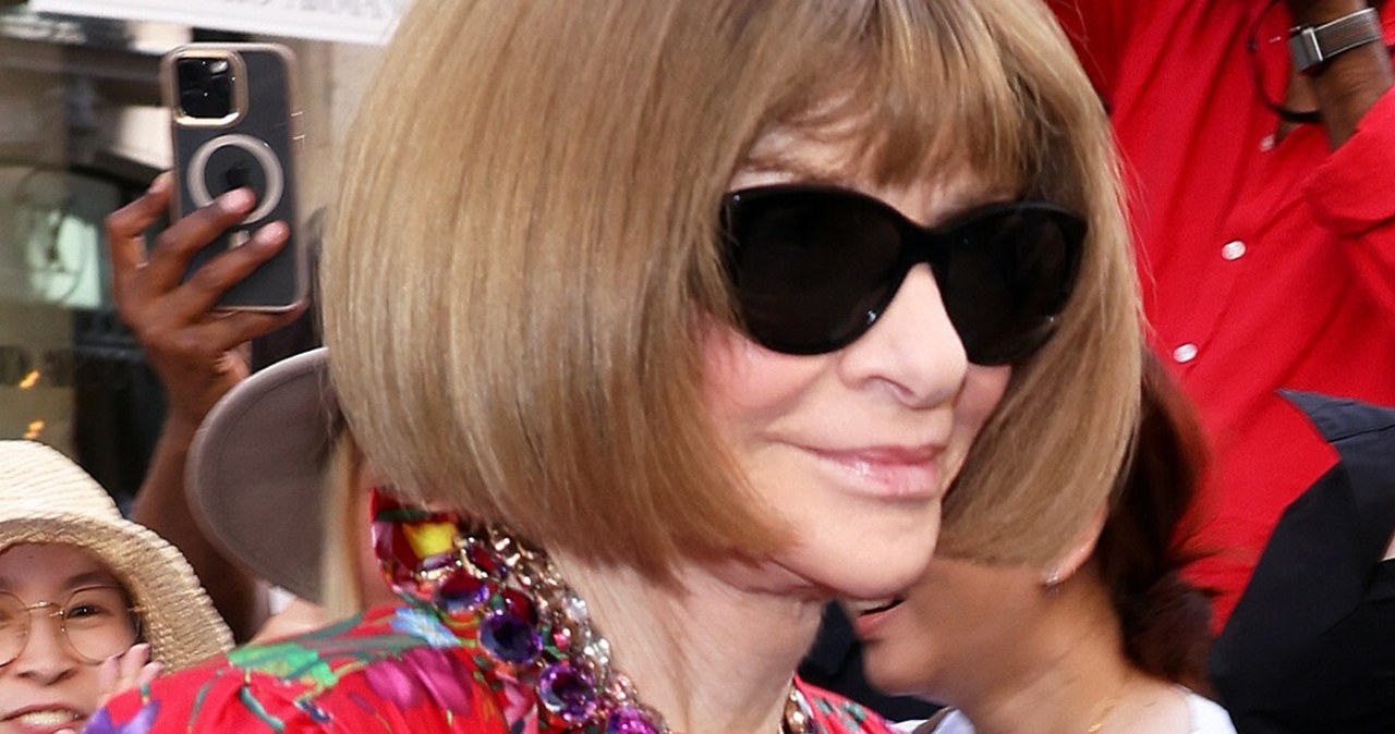 Anna Wintour przemierza ulice Nowego Jorku. Sukienka jest na topie od lat