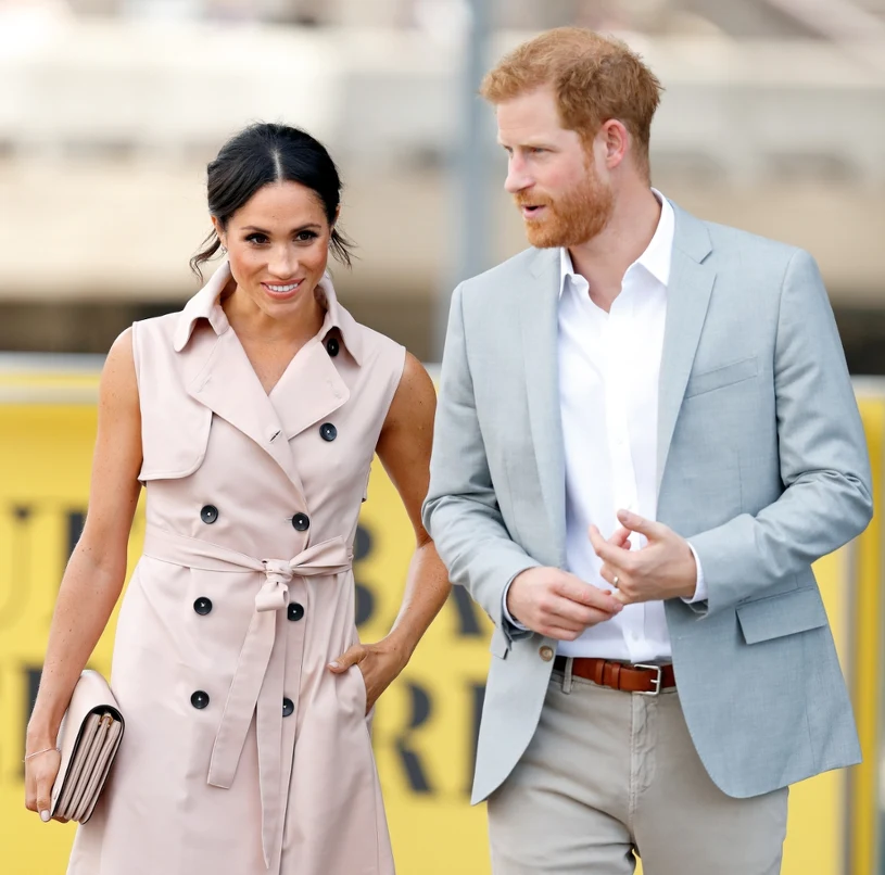 45. urodziny Meghan Markle. Księżna Sussex wskoczyła do basenu z balonami