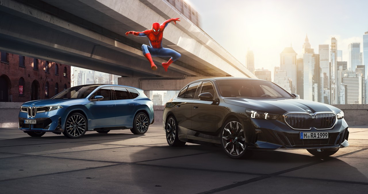 Kupili luksusowe BMW za 560 tys. zł. Na ekranie zobaczyli reklamę