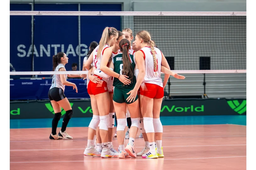 Poland U17 volleyball women open World Championship with 3-0 win over Argentina