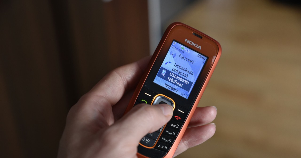 Operatorzy wyłączają sieć 3G w Polsce. Część telefonów straci funkcje