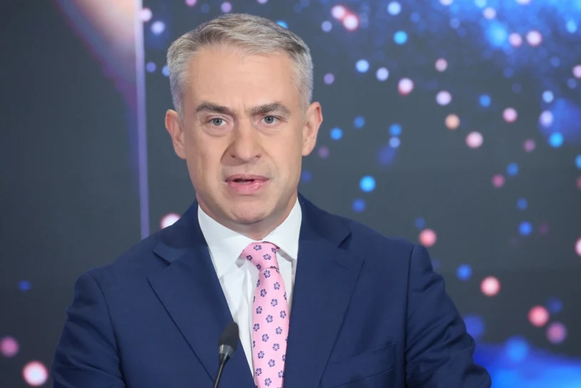 Spór o nowy podatek. Wicepremier: Nawrocki staje w obronie obcego kapitału