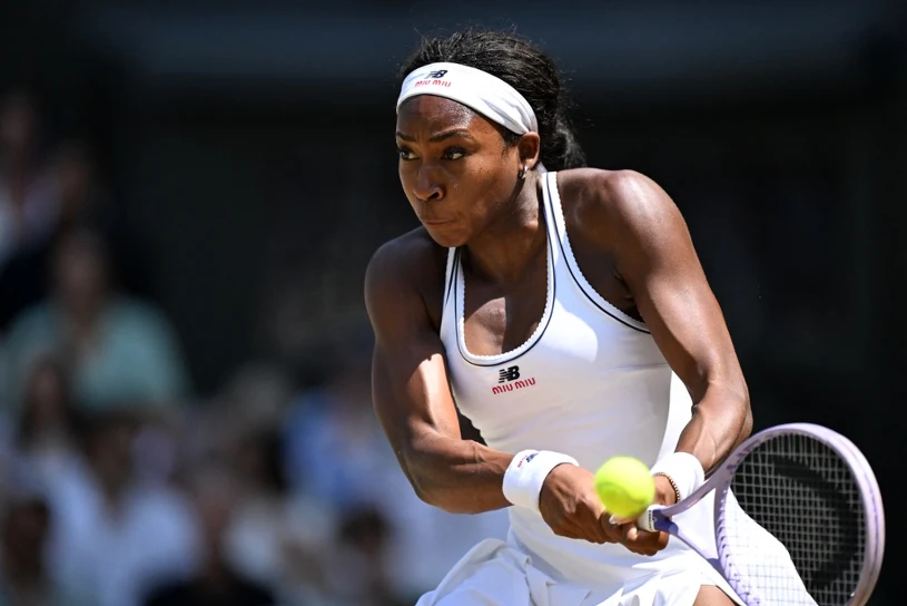Andriejewa zeszła z kortu, Gauff wkroczyła do akcji. 76 minut i koniec