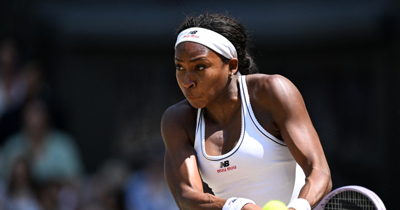 Andriejewa zeszła z kortu, Gauff wkroczyła do akcji. 76 minut i koniec