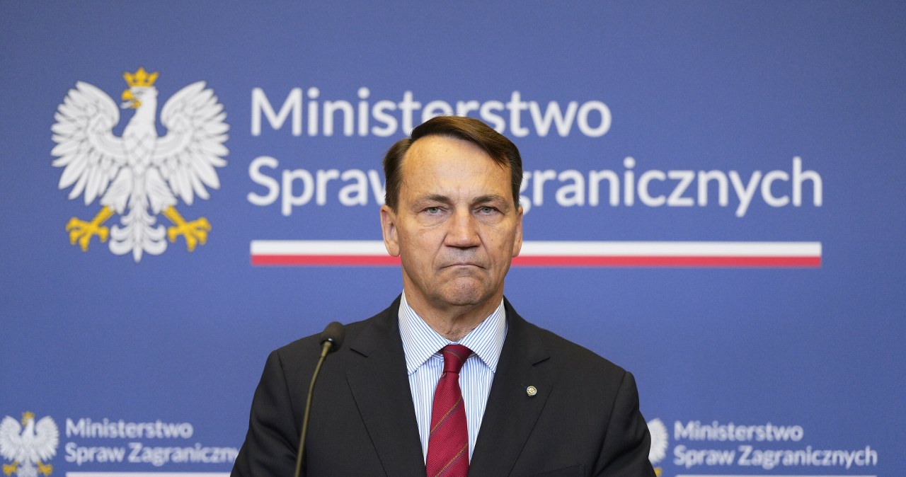 Zacharowa uderzyła w Nawrockiego, zareagował Sikorski. "Prawda jest taka"